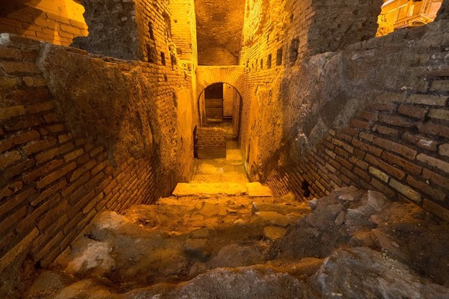 Sotterranei del Rione Trevi: ingresso con audioguida