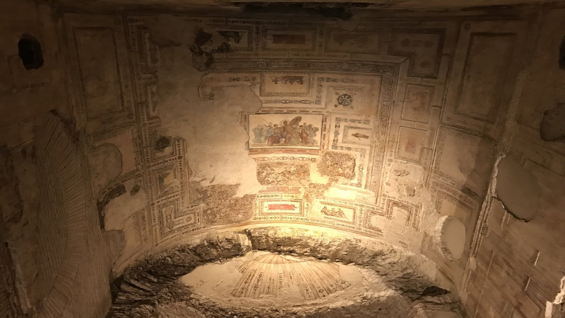 Visita guidata alla Casa d'oro di Nerone: Domus Aurea